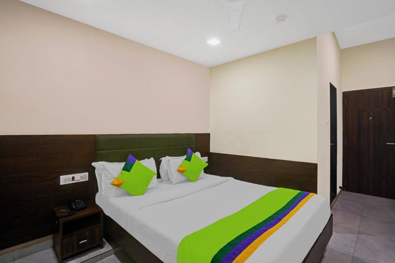 Greenotel Rooms Hazira, Surate Extérieur photo