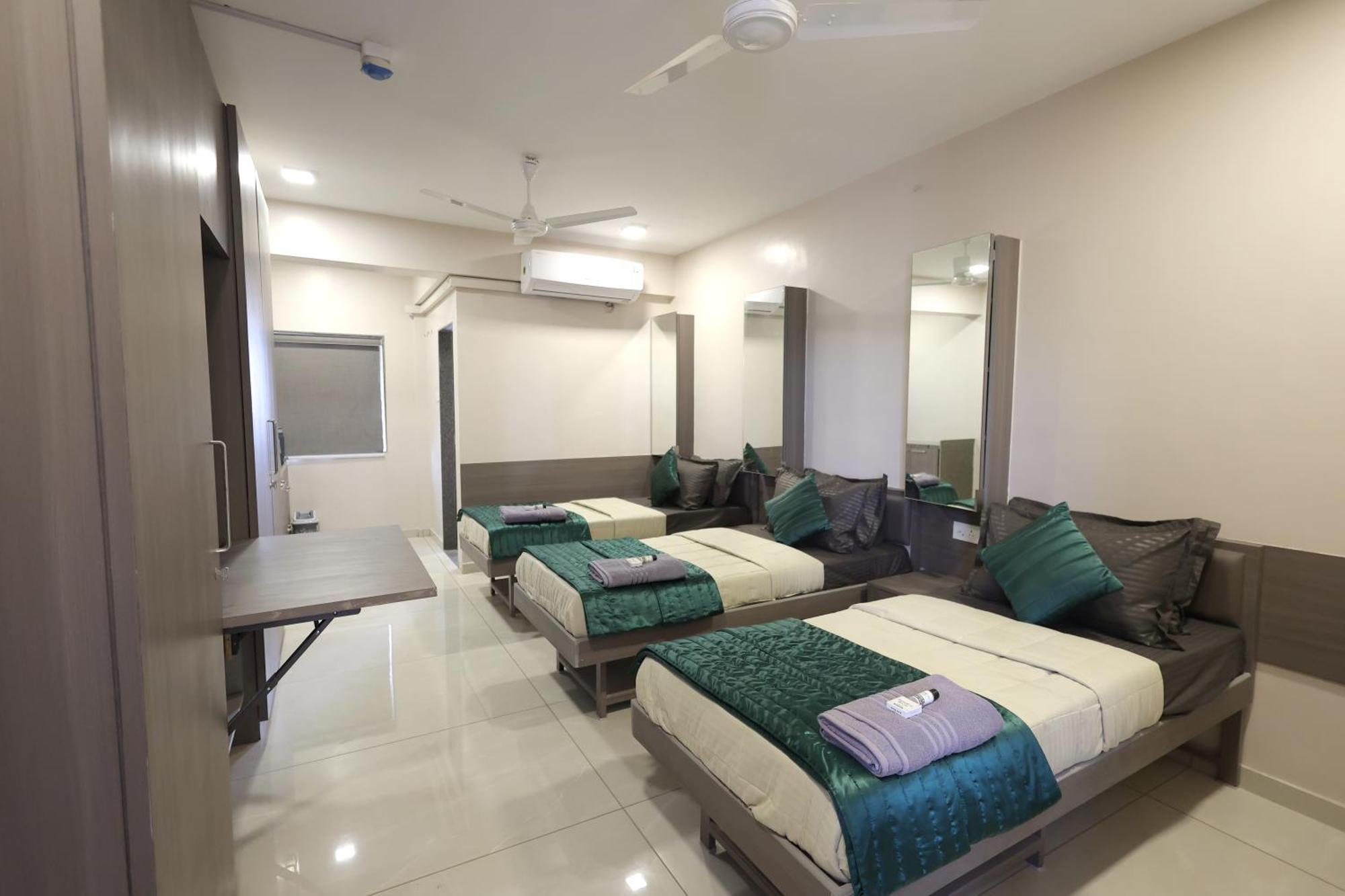Greenotel Rooms Hazira, Surate Extérieur photo